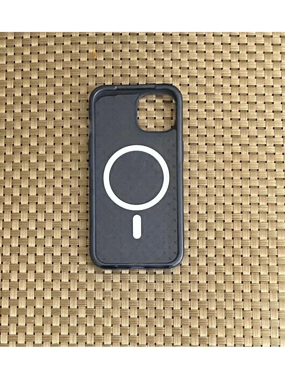 Speck Candyshell Grip Case for iPhone 15/14/13 Clear Black